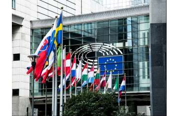 EU expresses solidarity with Qatar
