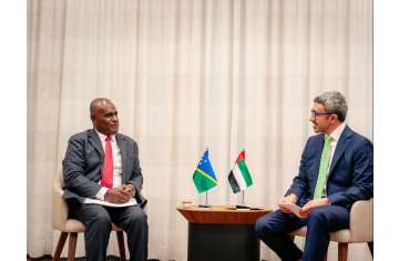 Abdullah bin Zayed meets Solomon Islands Prime Minister