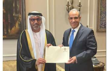 وزير خارجية مصر وسفير الإمارات الجديد