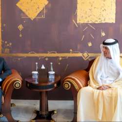 Saud bin Saqr receives Ambassador of Canada