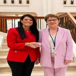 ممثلة البنك الدولي والوزيرة المصرية