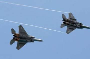 طائرات إسرائيلية في سماء بيروت