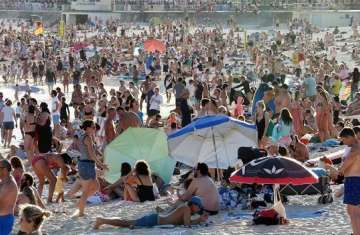 ارتياد شاطئ بوندي