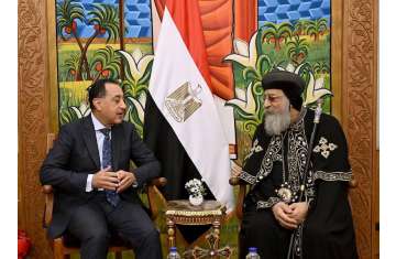 رئيس الوزراء المصري والبابا تواضروس الثاني
