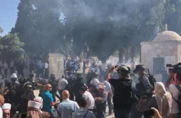 اقتحام الأقصى