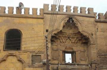  مسجد الأمير عثمان بسوهاج