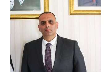 أشرف الأعور