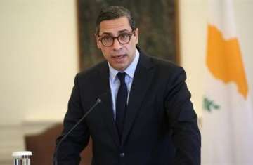  كونستانتينوس كومبوس، وزير خارجية جمهورية قبرص