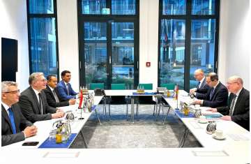 وزير البترول المصري وسكرتير الدولة بوزارة الشئون الاقتصادية والطاقة بألمانيا