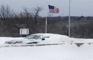 عاصفة ثلجية