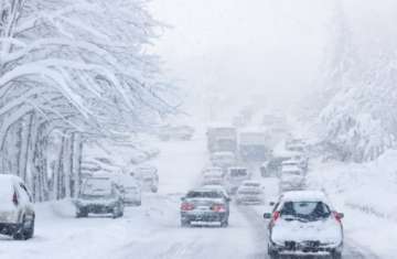 عاصفة ثلجية