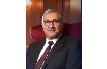 تعيين علاء مكادي أمينا لحزب حماة الوطن بالمنيا