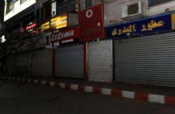 مواعيد غلق المحال- أرشيفية