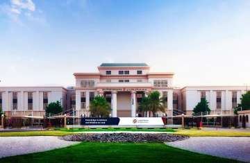 جامعة أبو ظبي