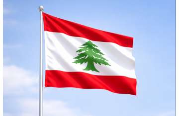 سحب اعتماد السفير الإيراني من لبنان