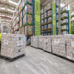 مساعدات مصر إلى لبنان