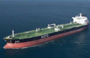 ناقلة نفط كويتية بدبي