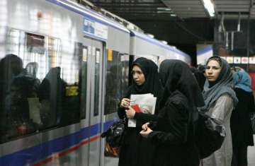 القطارات في ايران