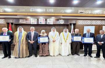  تكرّيم كوكبة من المثقفين الأردنيين