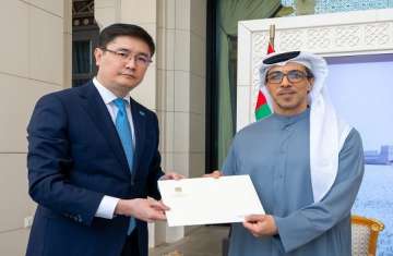 رئيس الدولة يتلقى رسالة خطية من الرئيس الكازاخستاني