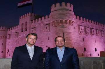 الرئيس المصري عبد الفتاح السيسي و الرئيس الفرنسي إيمانويل ماكرون