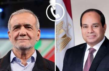 الرئيس المصري ونظيره الإيراني