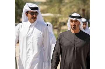 الشيخ محمد بن زايد والشيخ تميم بن حمد - أرشيفية