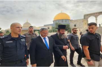 وزير الأمن القومي الإسرائيلي في محيط المسجد الأقصى