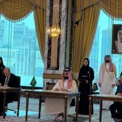 توقيع اتفاقية الدفاع المشترك