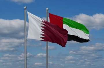 علم قطر والإمارات