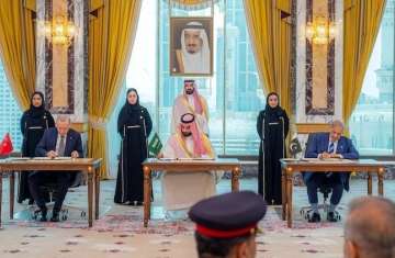 توقيع اتفاق مكة
