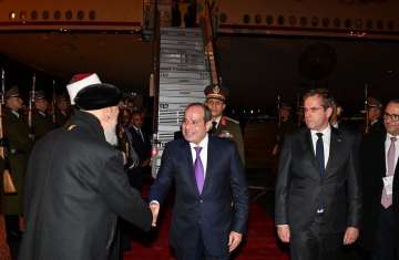 وصول السيسي إلى المجر