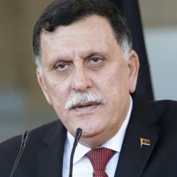 فائز السراج 