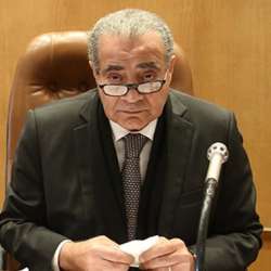 وزير التموين