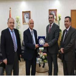 بحث التعاون العلمي بين جامعتي الشارقة والأنبار