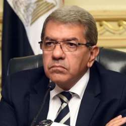 وزير المالية المصري عمرو الجارحي