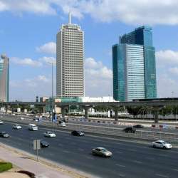 مركز دبي التجاري العالمي 