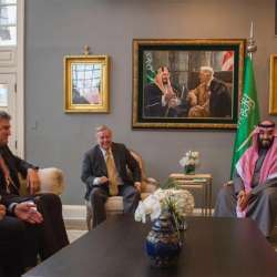 ولي العهد السعودي مع قيادات الكونغرس الأمريكي