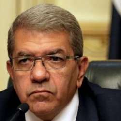 وزير المالية المصري عمرو الجارحي