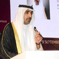 الشيخ محمد بن خليفة آل خليفة وزير النفط البحريني 