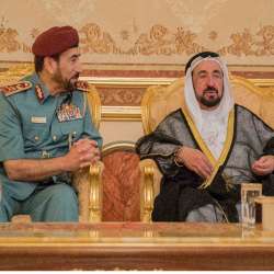 سلطان القاسمي وسعود المعلا يتقبلان التعازي في وفاة الشيخ أحمد القاسمي