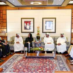محمد بن راشد يستقبل مدير مكتب التحقيقات الفيدرالي الأمريكي