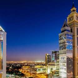 نمو النشاط الاقتصادي غير النفطي للإمارات