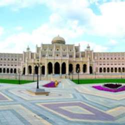  بلدية مدينة الشارقة