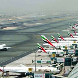 مطار دبي 