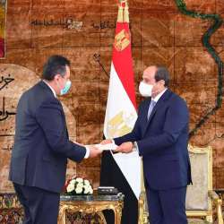 السيسي ورئيس الوزراء اليمني