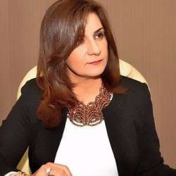 وزيرة الهجرة