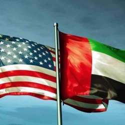 علم الإمارات وأمريكا