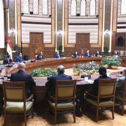 لقاء السيسي ووفد الحكومة العراقية