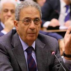 عمرو موسى